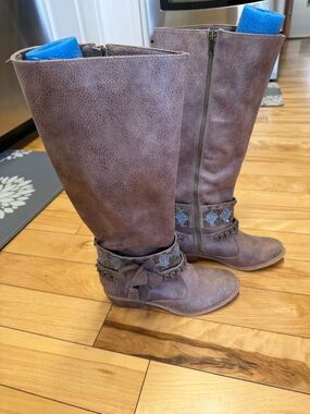 NOT RATED WOMENS HIGH STATUS BOOTS